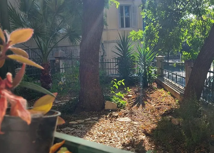 Hurricane Hostel